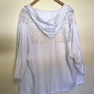 Torrid hooded jacket with lace size 2 in white.